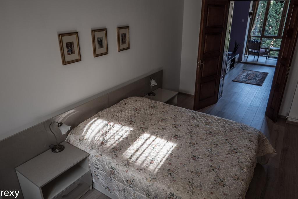 בראשוב Chic Apartment מראה חיצוני תמונה