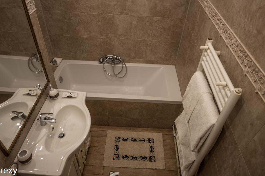 בראשוב Chic Apartment מראה חיצוני תמונה